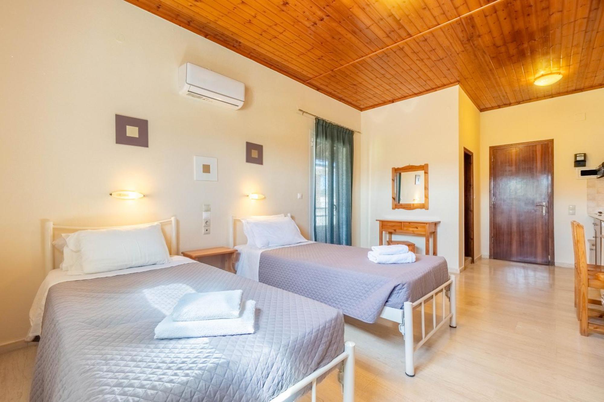 Apartment Nicolas Melitsa 8 *